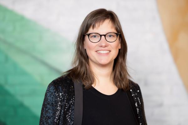 Portrait Dorothee Eisenhardt, Schatzmeisterin im Deutschen Hebammenverband; Foto: Axel Schmidt